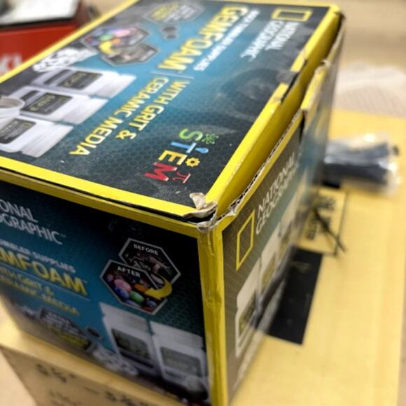 VIYUKI 6LBS Dual Drum Rock Tumbler w/ National Geographic Gemfoam Kit - Picture 8 of 11